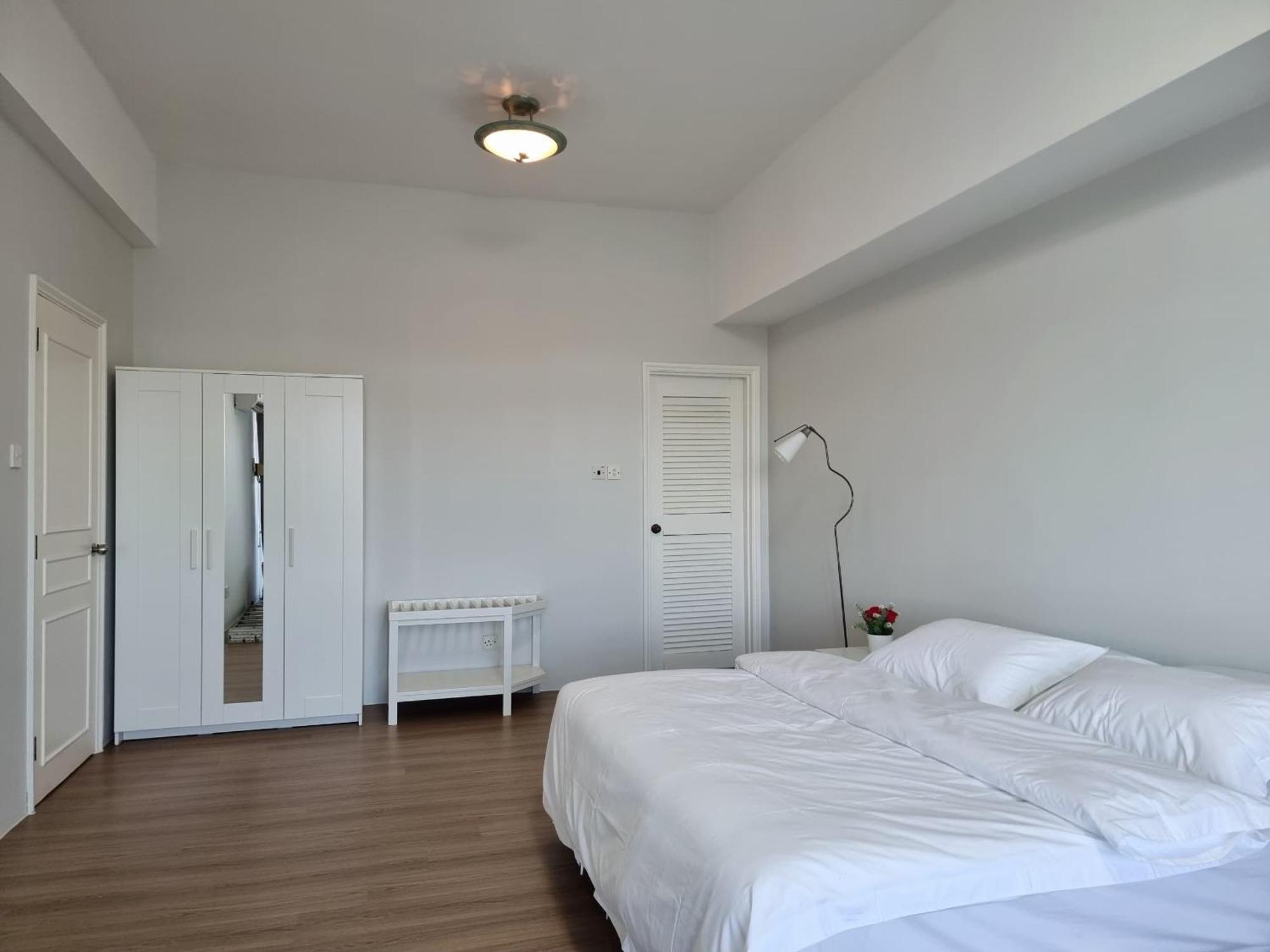 Cozzzy Hut Riverbank Suites Kuching With Spectacular River View Dış mekan fotoğraf